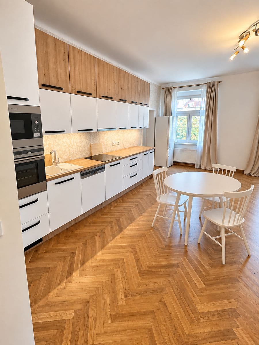 Оренда квартири 2+kk, 80 м² — Žižkov